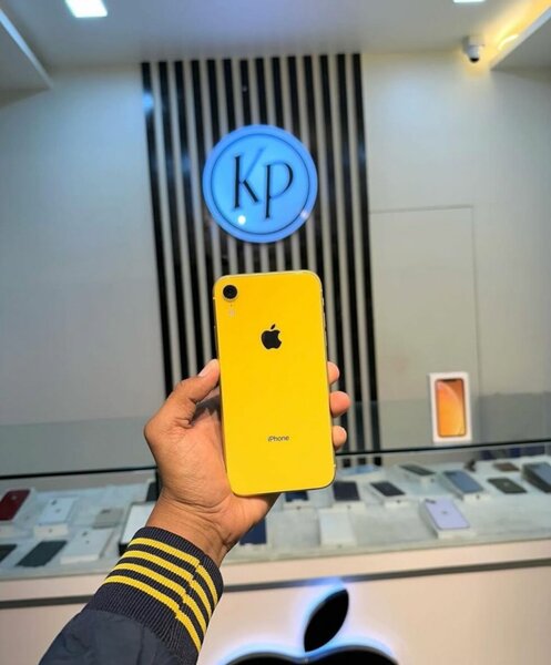 iPhone XR