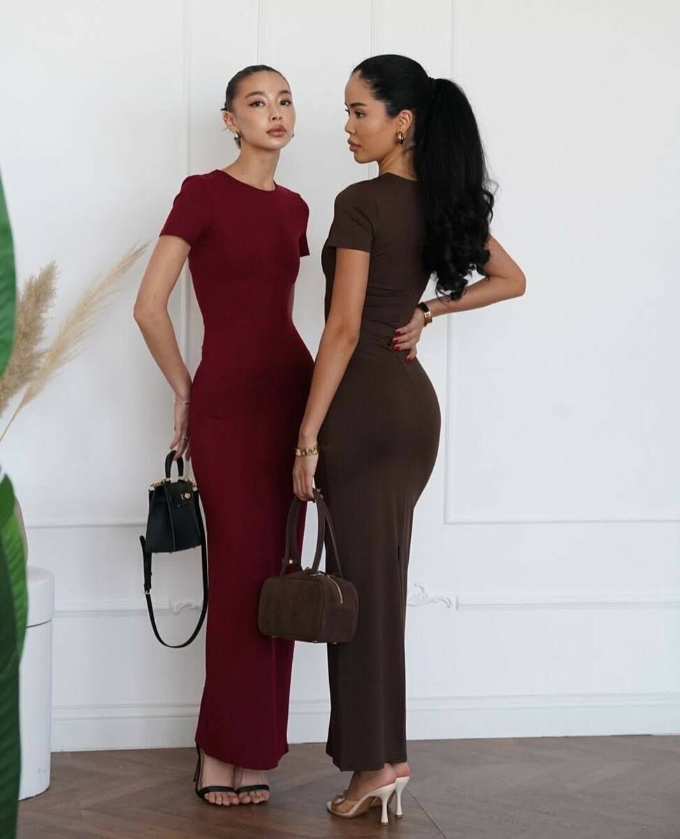 Базовое платье В очень красивых расцветках