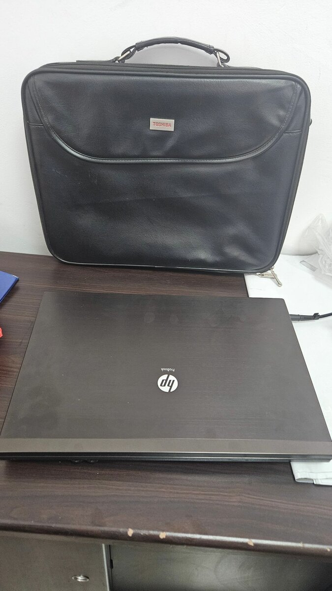HP Probook 4520s  i3