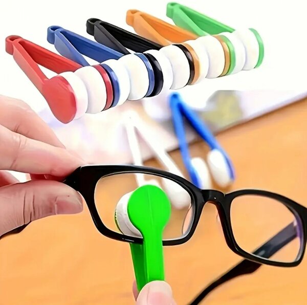 2 outils de nettoyage lentille