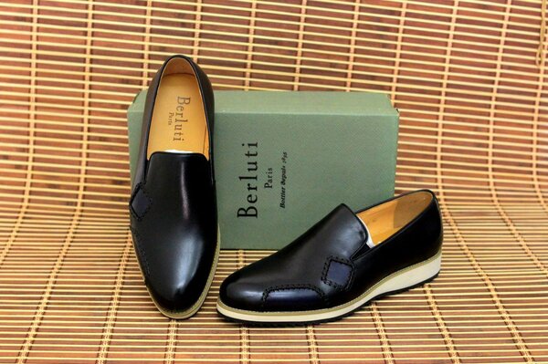 CHAUSSURE MOCASSIN  BERLUTI DE QUALITÉ ET ORIGINALE