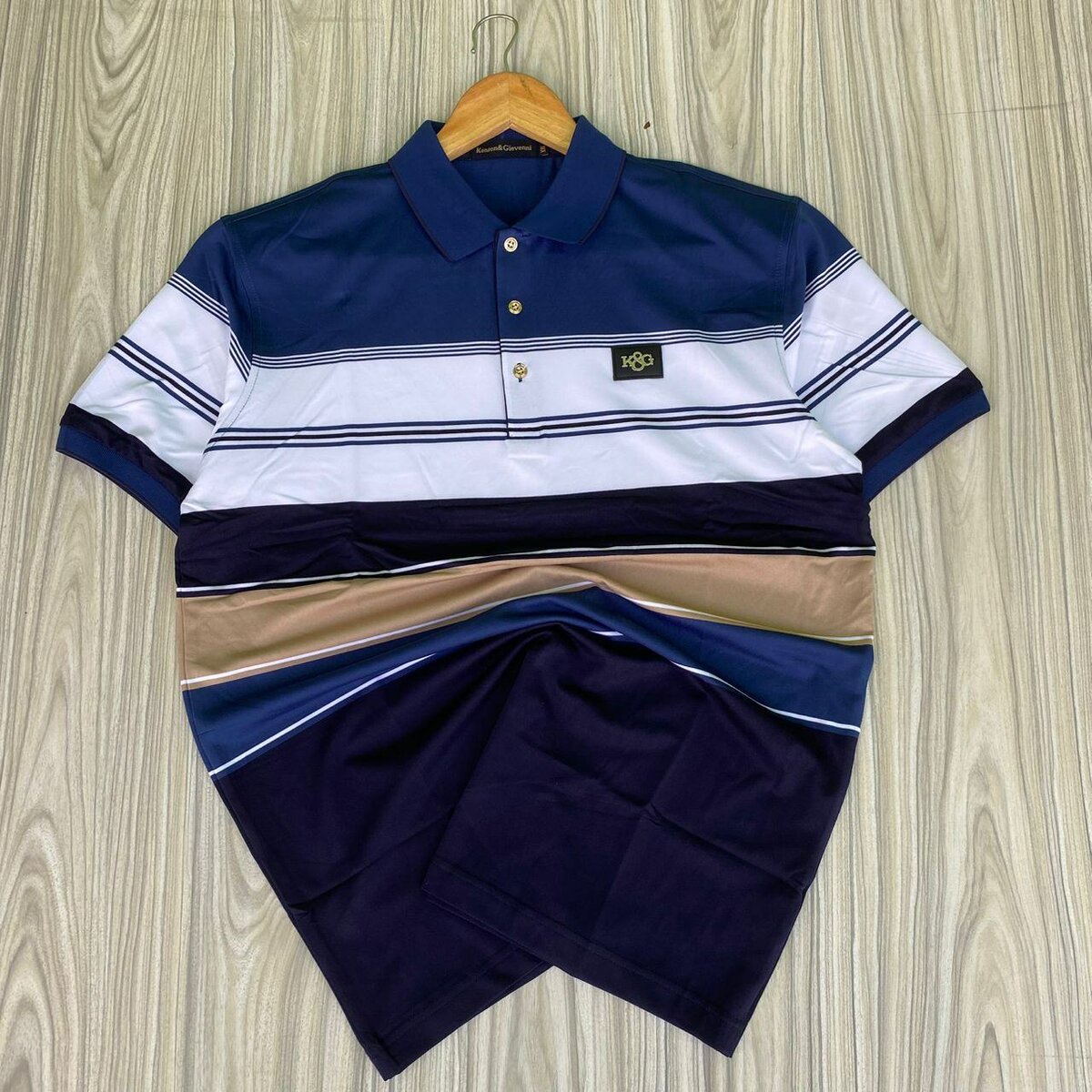 Club T shirts suitable for men