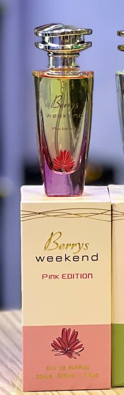 Berrys Weekend Perfume Pink Edition