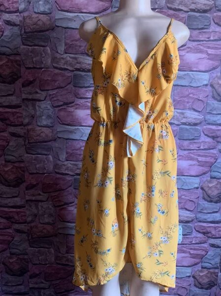 beaux vêtements pour femmes