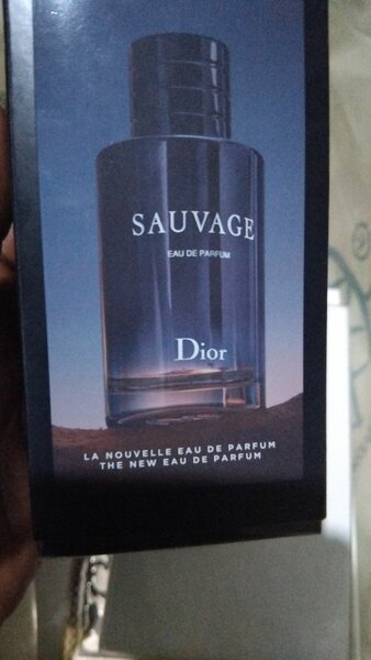 CHRISTIAN DIOR SAUVAGE EAU DE PARFUM