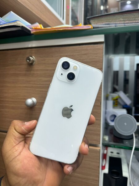 13 simple 128Go tout passe  Me