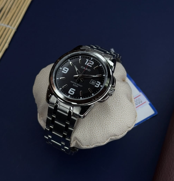 часы бренда CASIO