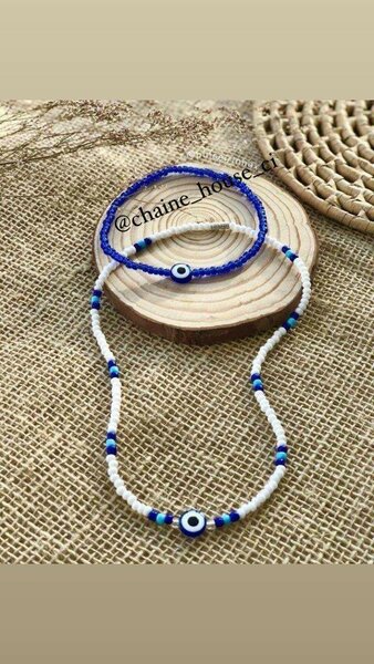 Collier en perles colorées