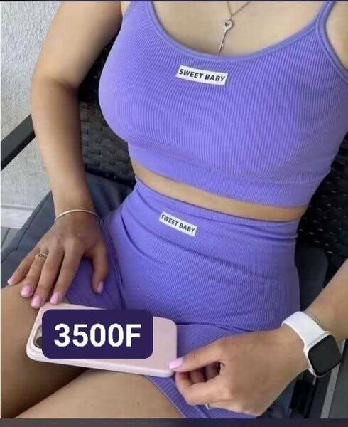 Collant et haut pour dormir