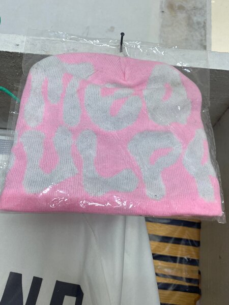 Bonnet rose en tricot