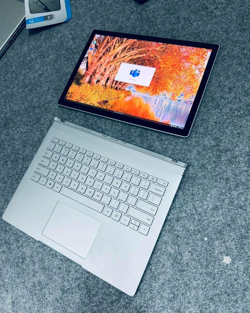 Microsoft Surface Book 2 Core i5