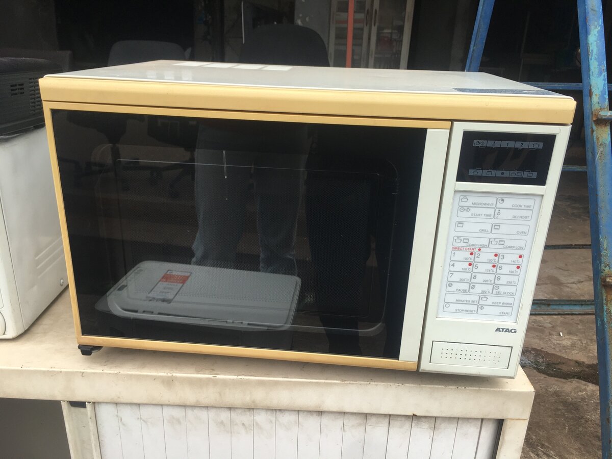 ATAG microwave
