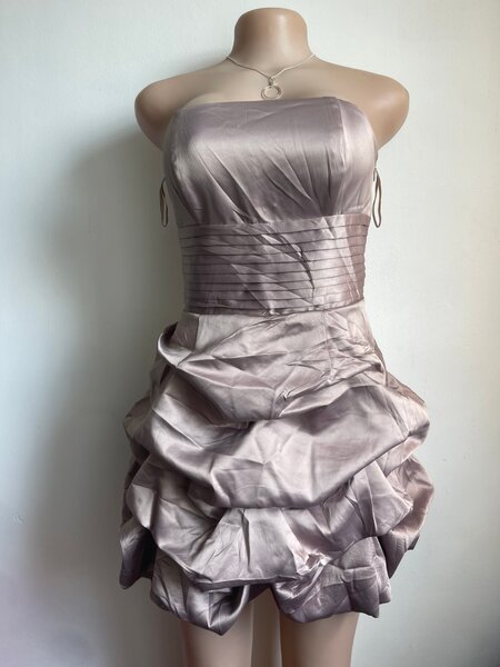 Elegant Strapless Cocktail Dress