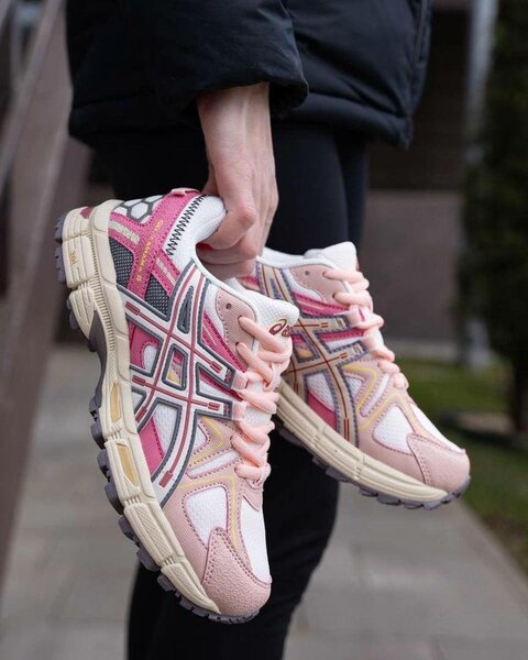 Baskets sport H&F roses