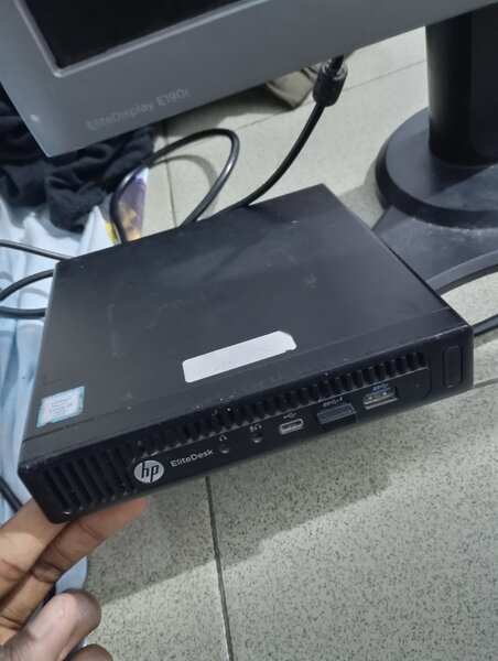 HP EliteDesk avec Intel Core i5