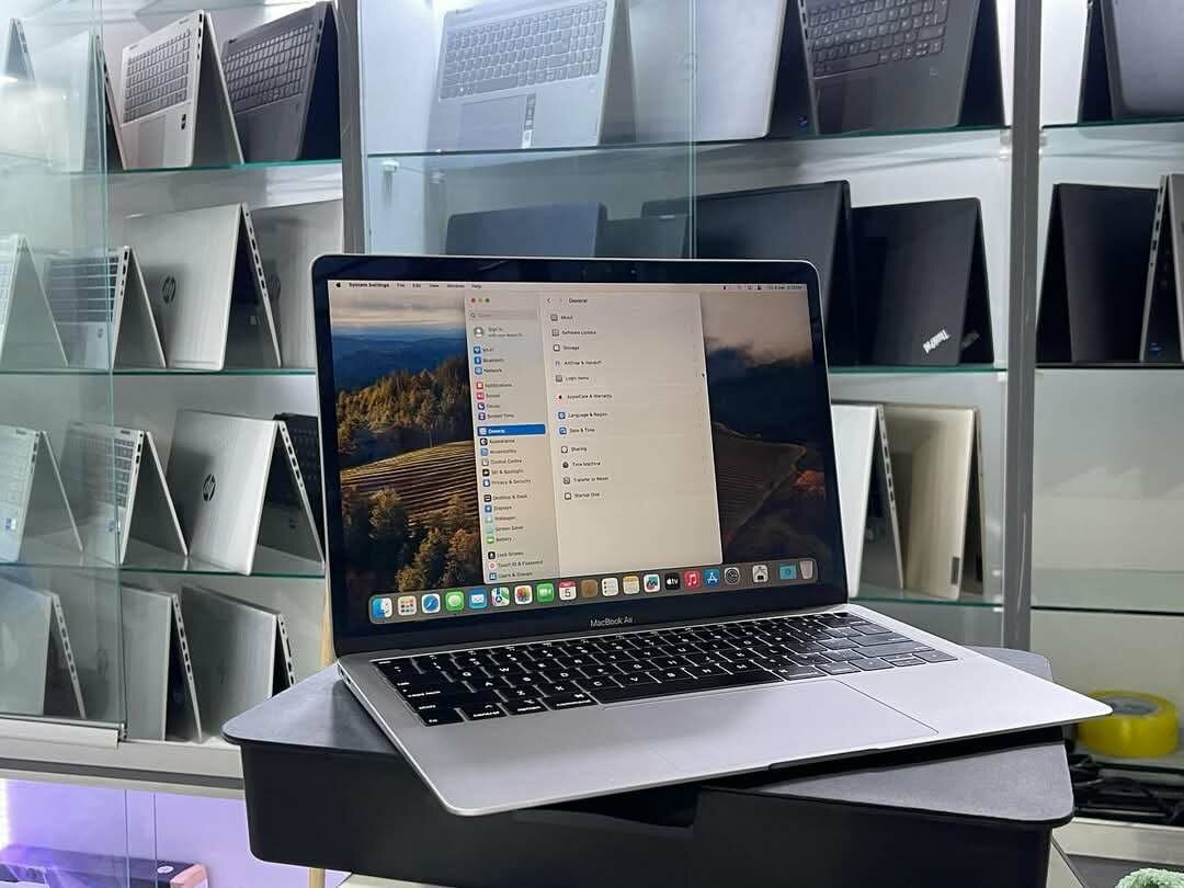 MacBook Pro 2019 13"