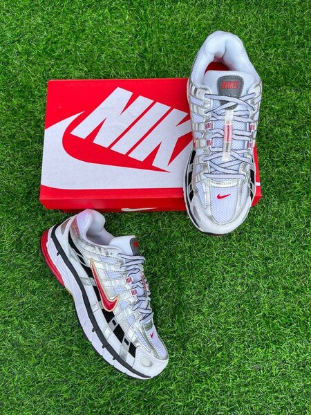 Nike Air Max Argent Rouge