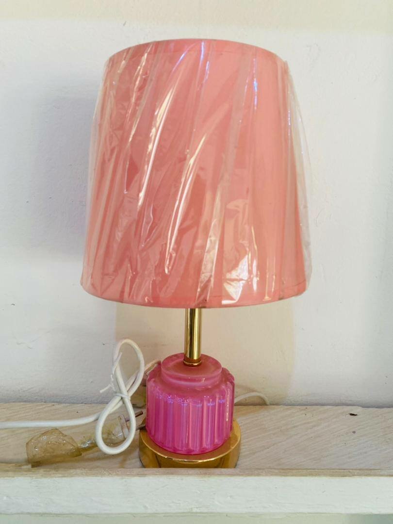 Decorative table lamp