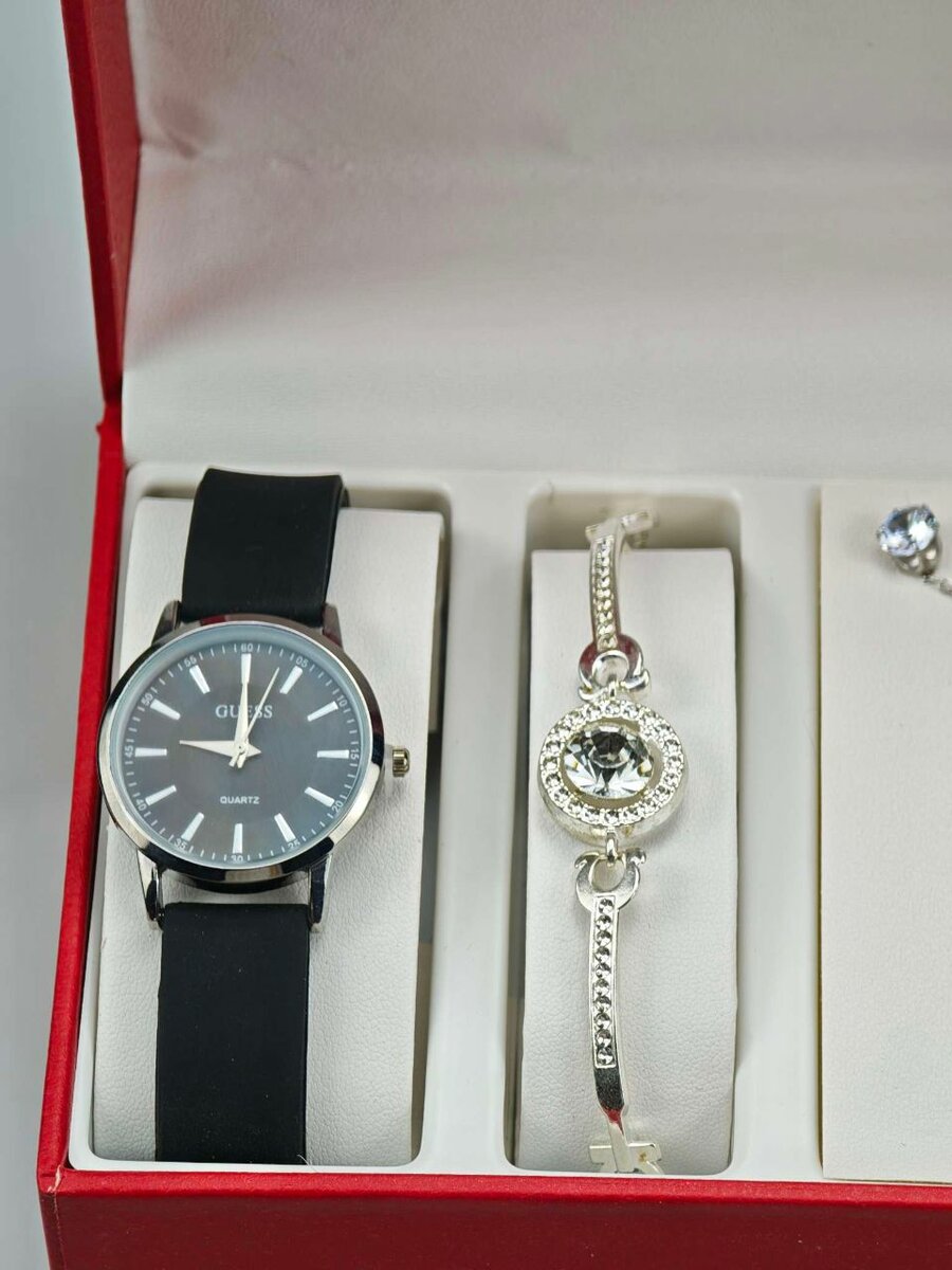 Ensemble Bijoux & Montre Élégants