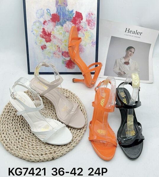 Sandales à talons spirales élégantes