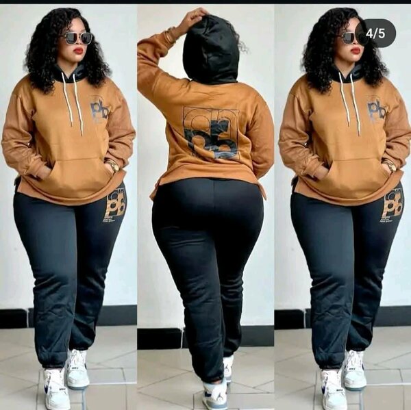 Tracksuit, sweatshirt brown, trousers black