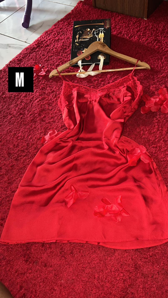 chemises de nuit en assortiment