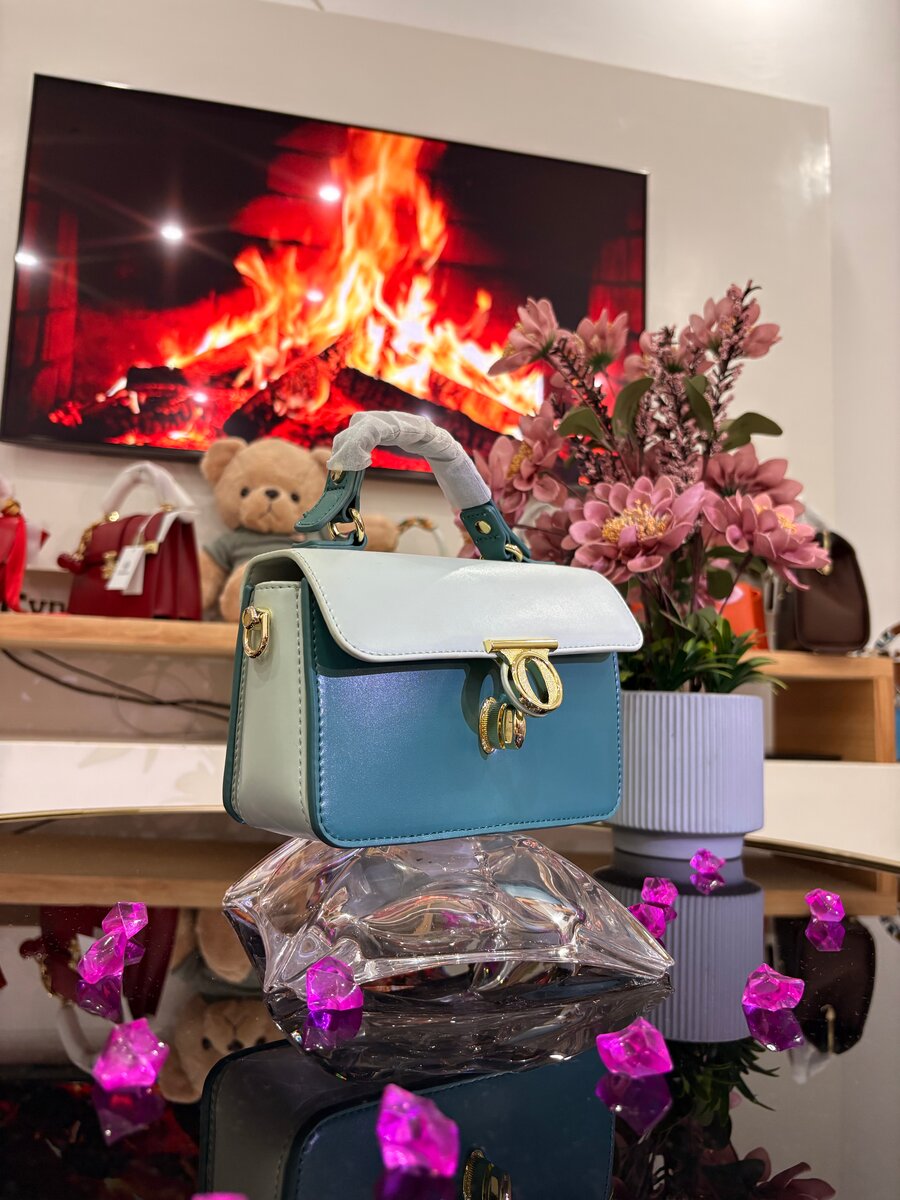 Sac à main en cuir chic