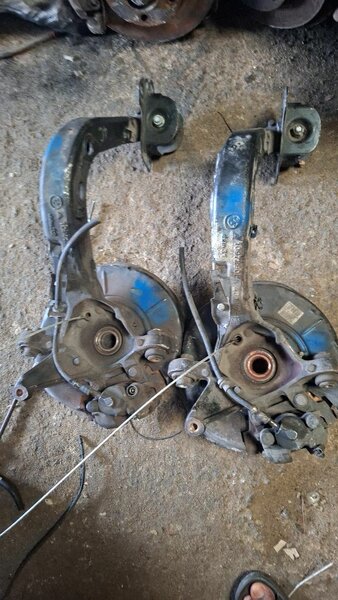 Paire de moyeux de roue E46