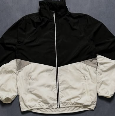 Adidas windbreaker size: ML