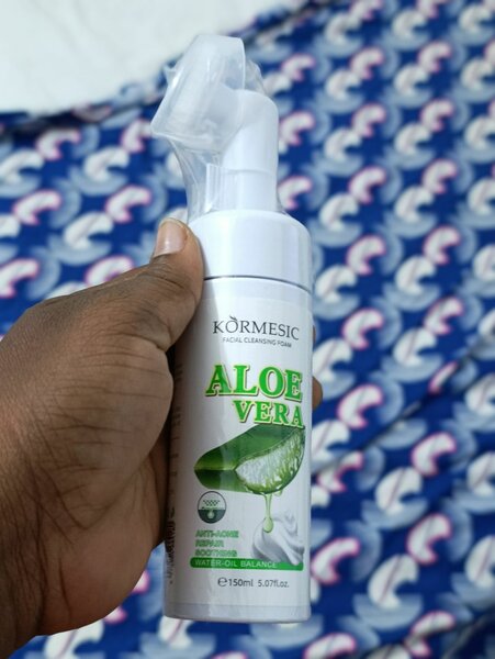 Mousse nettoyante visage