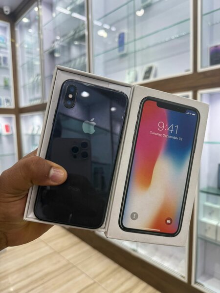 iPhone X tout passe 64giga tou