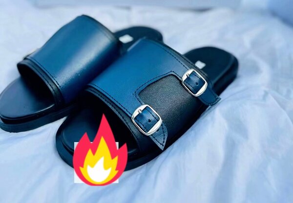 Sandales en cuir homme élégantes