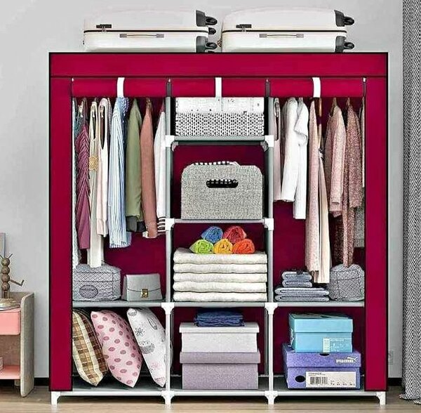 Portable wardrobes