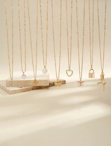 Colliers pendentifs délicats