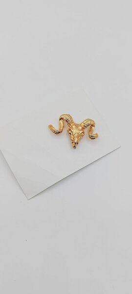 Brooch
