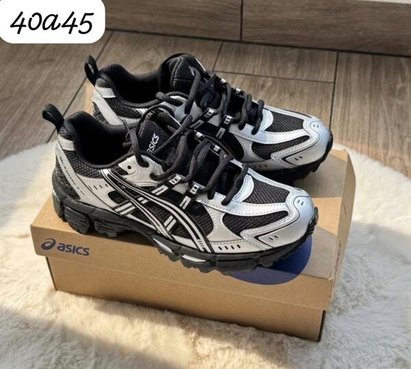 Chaussures de sport Asics