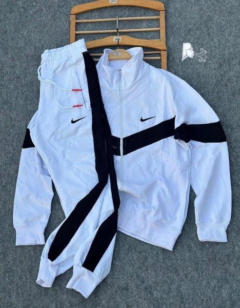 Survêtement Nike tendance