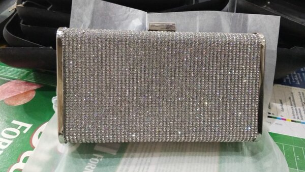 HAND MADE CLUTCHES