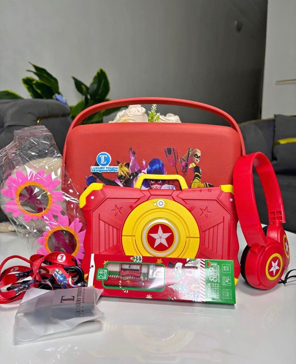 Casque enfant super héros