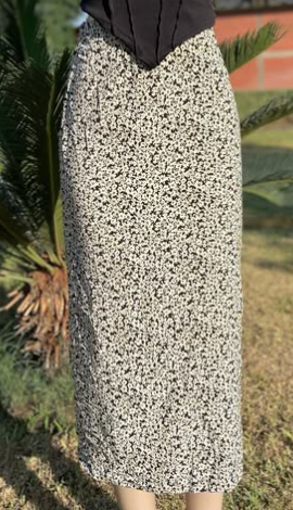 Fashionable very beautiful long skirt  size:M/L