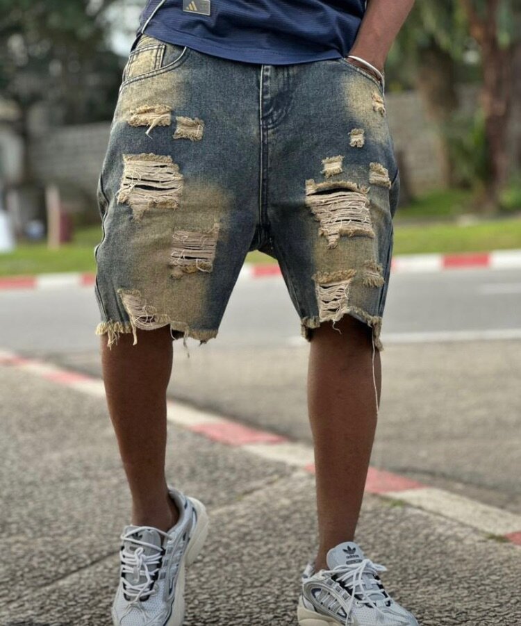 Shorts en jean déchirés homme
