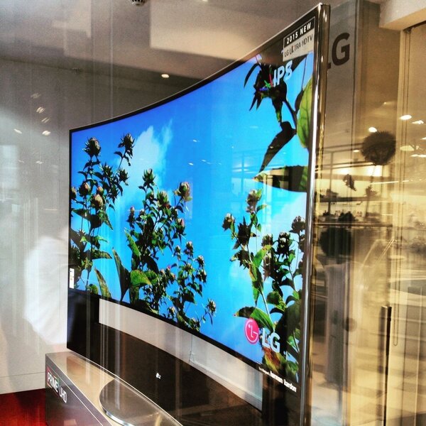 LG 75" TV UHD 4K AI ThinQ