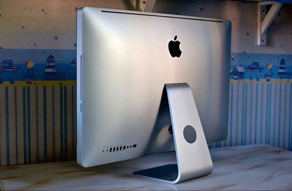 iMac (27-inch, Mid 2011) 1T/8