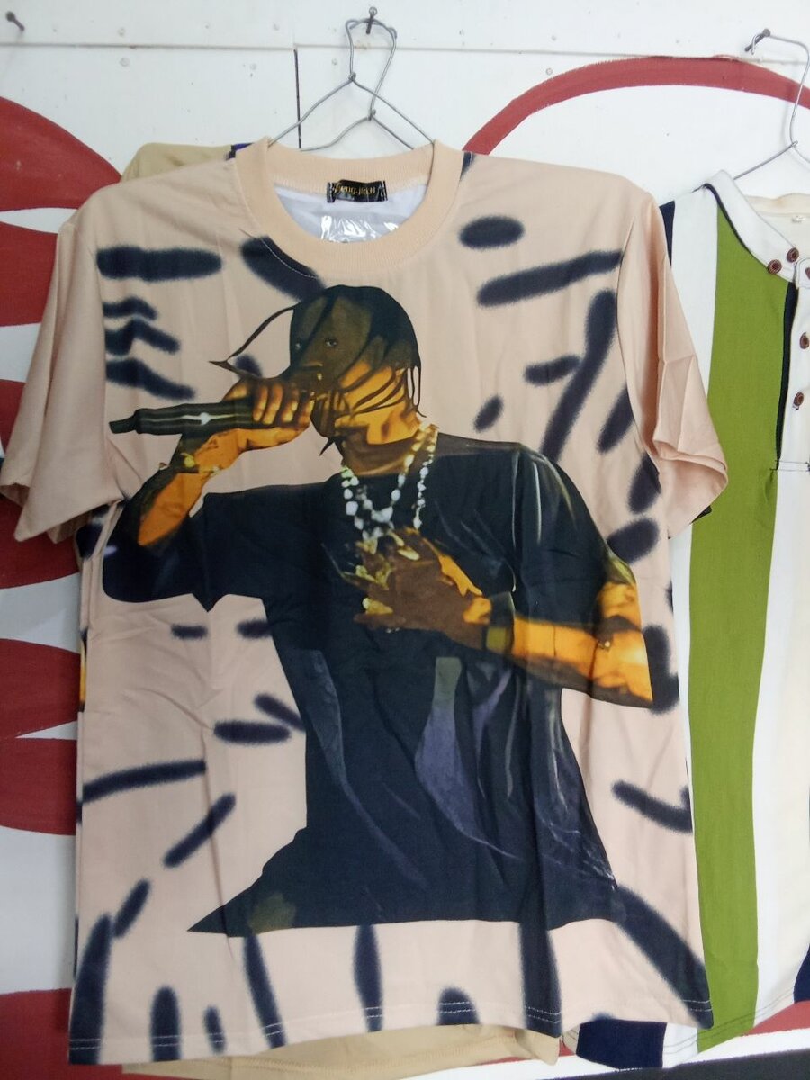 T-shirt imprimé hip-hop