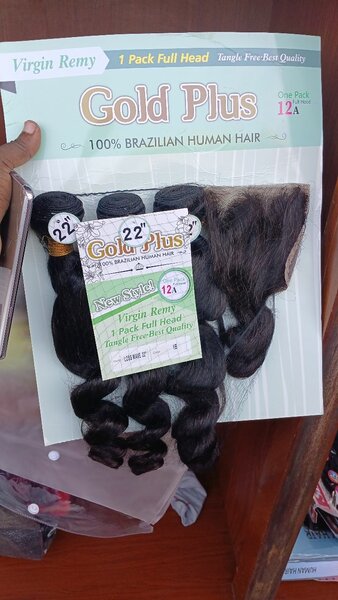 Gold plus loose wave