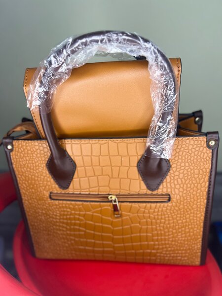 Ladies bag