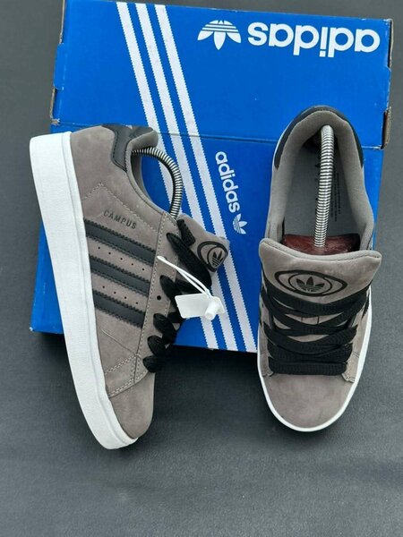 Adidas Campus