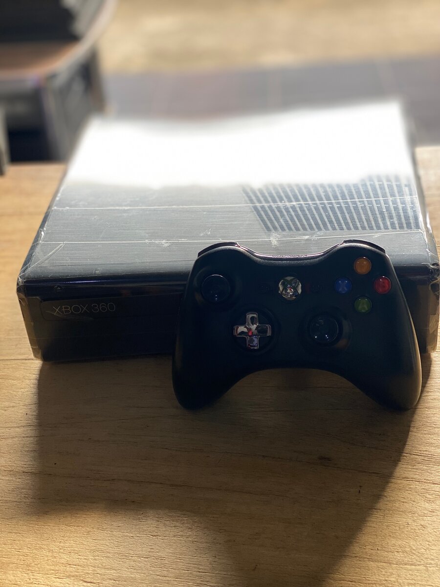 Console Xbox 360 avec Manette