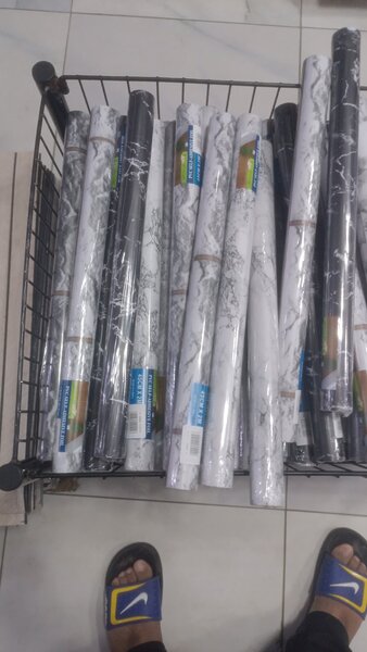 Film adhésif décoratif marbre