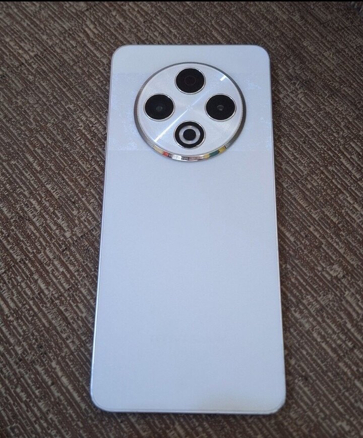 Smartphone Spark 20 Pro+